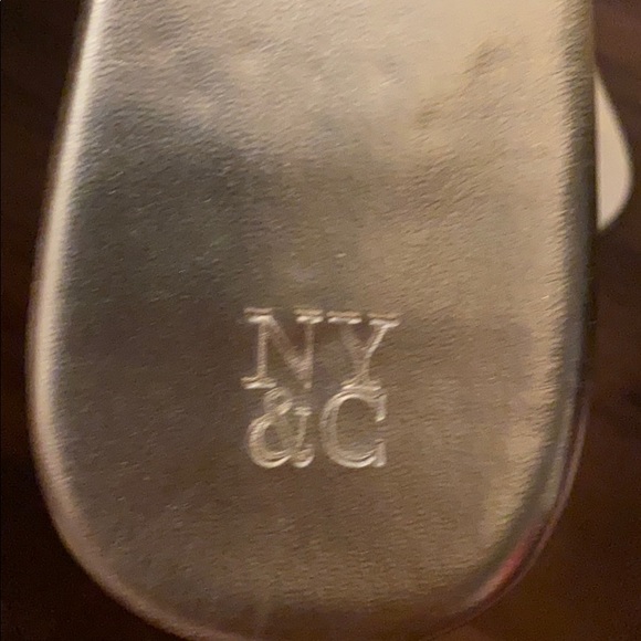 Sandal - Picture 3 of 3